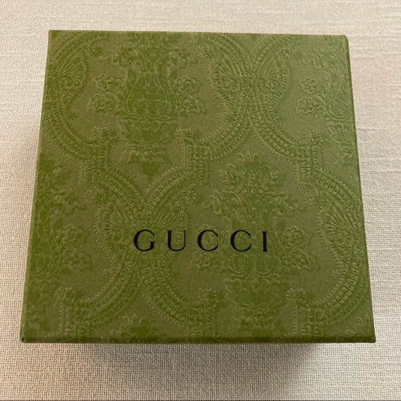 GUCCI Large Square Pendant Necklace Signature Trademark Logo Silver $450 New box - Picture 12 of 16